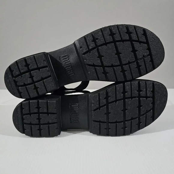 NEW Munro Mel T-Strap Sandal Womens 9 NARROW WIDTH Black Leather Lug Sole - Picture 11 of 13